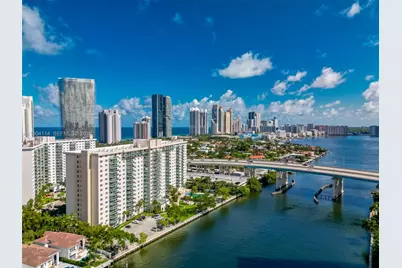19390 Collins Ave #209, Sunny Isles Beach, FL 33160 - Photo 32