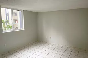10090 NW 80th Ct, Hialeah Gardens, FL 33016 - Photo 16