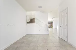 11410 SW 252nd Ter, Homestead, FL 33032 - Photo 10