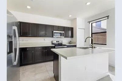 11410 SW 252nd Ter, Homestead, FL 33032 - Photo 14