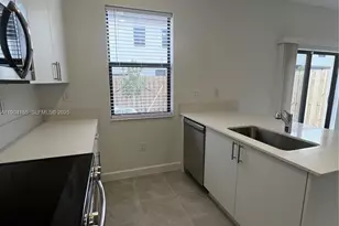 23035 SW 129th Ave, Miami, FL 33170 - Photo 18