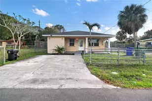1722 NW 8th Ct, Fort Lauderdale, FL 33311 - Photo 2