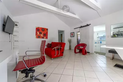 947 NE 149th St, Miami, FL 33161 - Photo 10