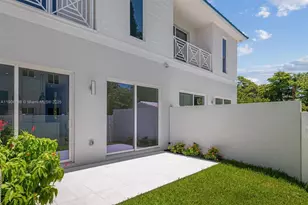 554 N Riverside Dr, Pompano Beach, FL 33062 - Photo 48