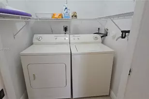 21000 SW 87th Ave, Cutler Bay, FL 33189 - Photo 28