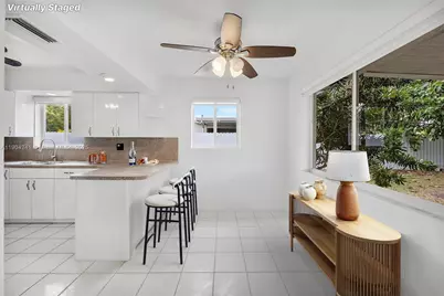 10250 Pan American Dr, Cutler Bay, FL 33189 - Photo 6