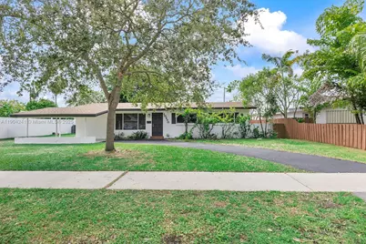 10250 Pan American Dr, Cutler Bay, FL 33189 - Photo 1