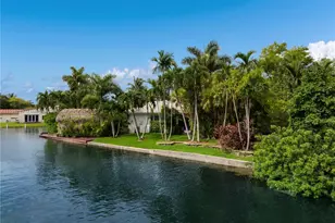 7975 Biscayne Point Cir, Miami Beach, FL 33141 - Photo 6