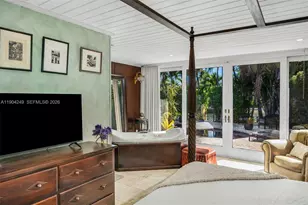 7975 Biscayne Point Cir, Miami Beach, FL 33141 - Photo 24