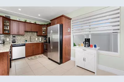 132 E Gardenia St, Tavernier, FL 33070 - Photo 32