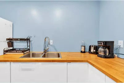 6207 Bay Club Dr #3, Fort Lauderdale, FL 33308 - Photo 10