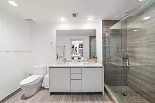 1010 Brickell Ave, Miami, FL 33131 - Photo 22