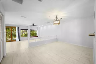 641 Maple Oak Cir, Other City - In The State Of Florida, FL 32701 - Photo 14