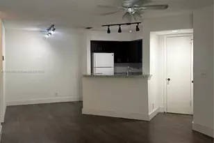 3360 N Pinewalk Dr N, Margate, FL 33063 - Photo 8