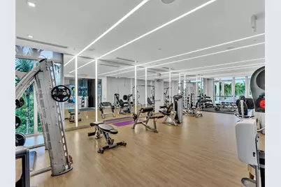 6410 NW 102nd Path #302, Doral, FL 33178 - Photo 32