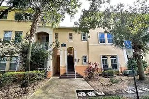 110 Jacaranda Country Club Dr, Plantation, FL 33324 - Photo 2