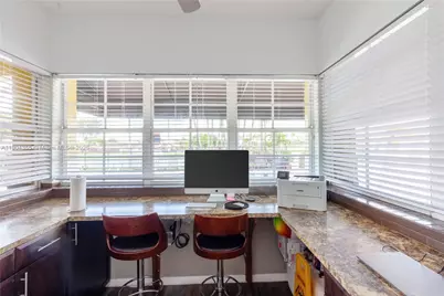 17200 NW 64th Ave #21-306, Miami Lakes, FL 33015 - Photo 30