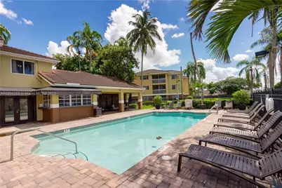 17200 NW 64th Ave #21-306, Miami Lakes, FL 33015 - Photo 36