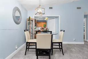 1568 Springside Dr, Weston, FL 33326 - Photo 20