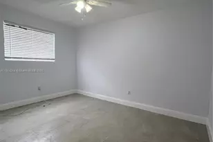 5990 NE 4th Ct, Miami, FL 33137 - Photo 6