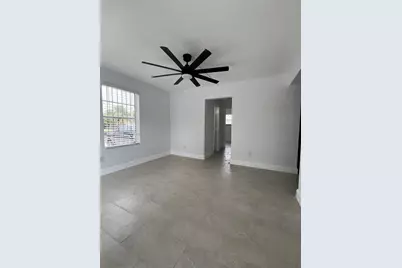 5990 NE 4th Ct #1, Miami, FL 33137 - Photo 2