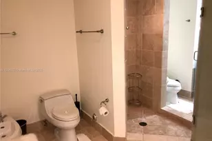 18201 Collins Ave, Sunny Isles Beach, FL 33160 - Photo 14