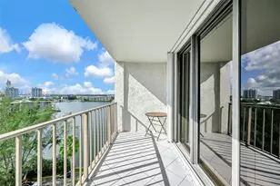 18151 NE 31st Ct, Aventura, FL 33160 - Photo 30