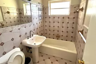 1541 NE 13th St, Homestead, FL 33033 - Photo 4