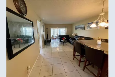 3051 NW 46th Ave #108, Lauderdale Lakes, FL 33313 - Photo 6