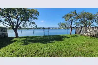 20260 NW 29th Ct, Miami Gardens, FL 33056 - Photo 4