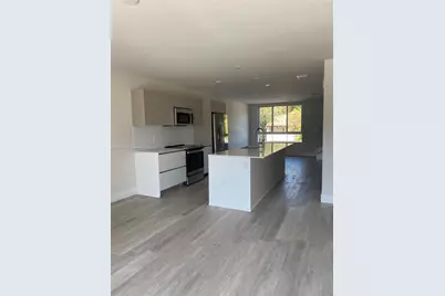 2561 NE 193rd St #1206, Miami, FL 33180 - Photo 4