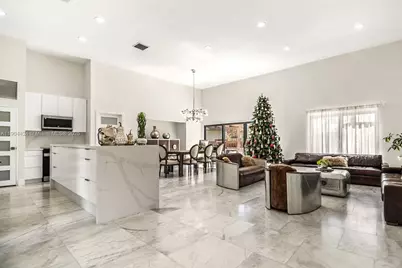 513 Leslie Dr #513, Hallandale Beach, FL 33009 - Photo 2
