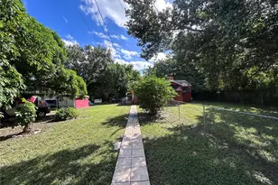 1452 NW 41st St, Miami, FL 33142 - Photo 4