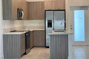 8265 NW 41st St, Doral, FL 33166 - Photo 6