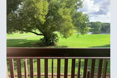 515 W Park Dr #2, Miami, FL 33172 - Photo 50