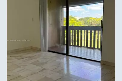515 W Park Dr #2, Miami, FL 33172 - Photo 24