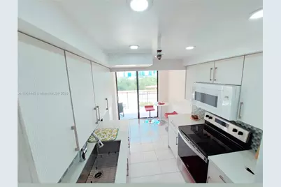 [Address not provided], Sunny Isles Beach, FL 33160 - Photo 4