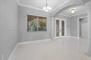 16640 NW 86th Ct, Miami Lakes, FL 33016 - Photo 8