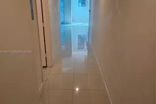 244 Biscayne Blvd, Miami, FL 33132 - Photo 4