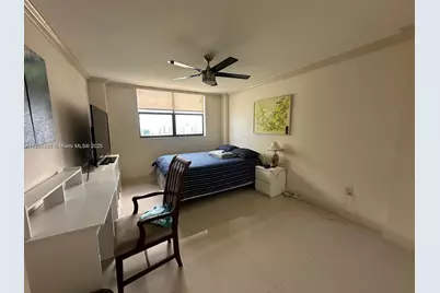 210 174th St #2202, Sunny Isles Beach, FL 33160 - Photo 10