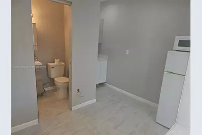 528 NW 10th St #A, Florida City, FL 33034 - Photo 1