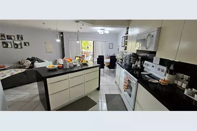 6855 W Broward Blvd #308, Plantation, FL 33317 - Photo 8