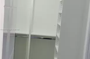 558 NW 7th St, Florida City, FL 33034 - Photo 6