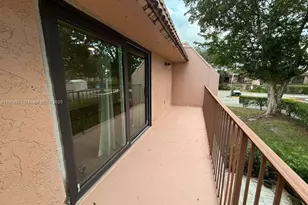 23 N Valencia Dr, Davie, FL 33324 - Photo 34