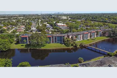 1103 NW 58th Ter #321, Sunrise, FL 33313 - Photo 22