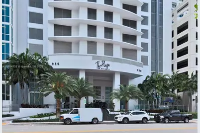 950 Brickell Bay Dr #1805, Miami, FL 33131 - Photo 1