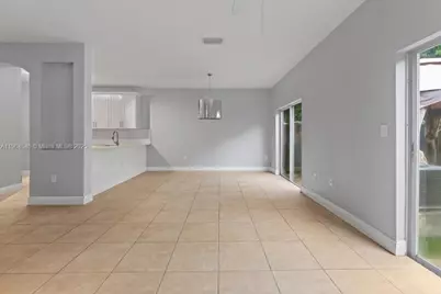 12720 SW 49th Ct, Miramar, FL 33027 - Photo 8