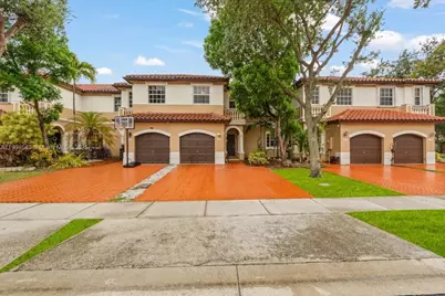 12720 SW 49th Ct, Miramar, FL 33027 - Photo 2
