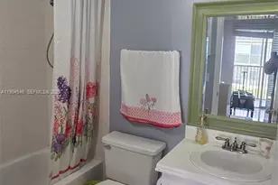 200 SW 132nd Way, Pembroke Pines, FL 33027 - Photo 22