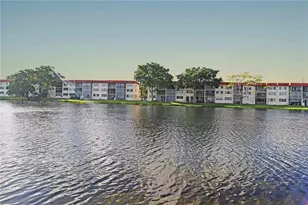 361 S Hollybrook Dr, Pembroke Pines, FL 33025 - Photo 18